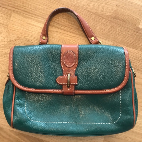 Liz Claiborne Handbags - Vintage LIZ CLAIBORNE Handbag